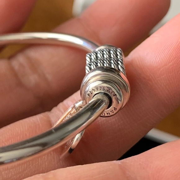 Pandora Open Bangle Charms Bracelet w/ 2 Hearts Pandora Charms & 2 Stoppers EUC - Picture 12 of 16